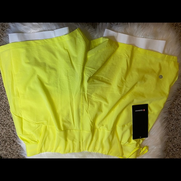 Lululemon vented tennis shorts 6” Men’s - Picture 11 of 12